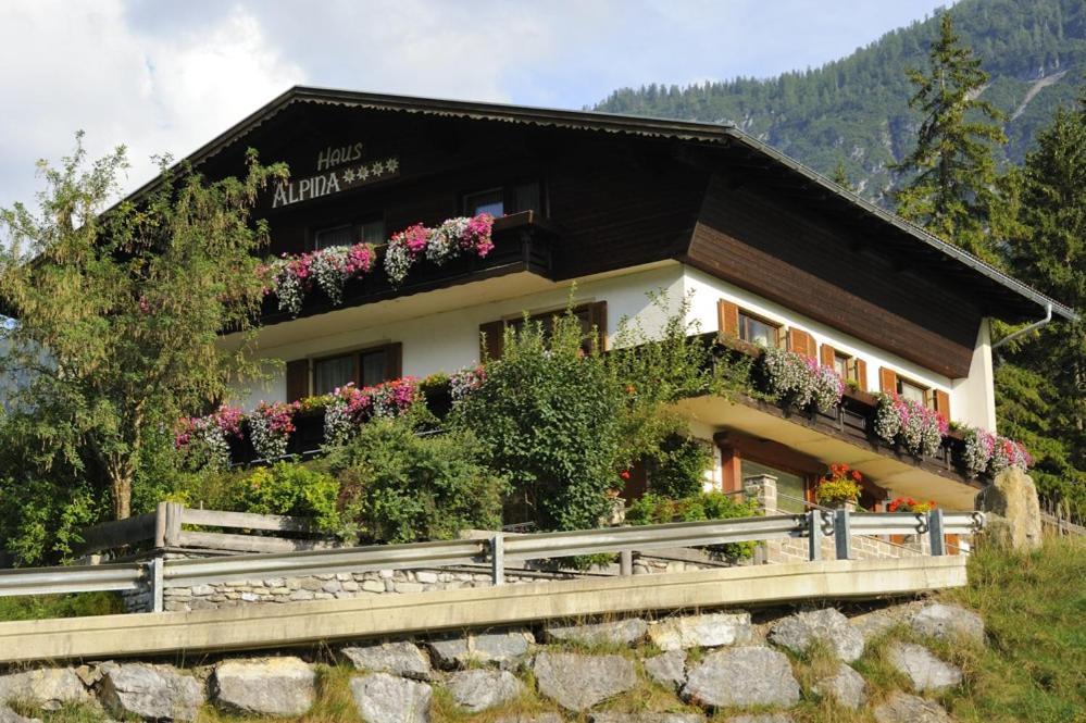 Apartamento Haus Alpina Häselgehr Exterior foto
