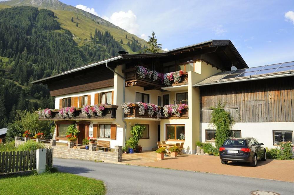 Apartamento Haus Alpina Häselgehr Exterior foto