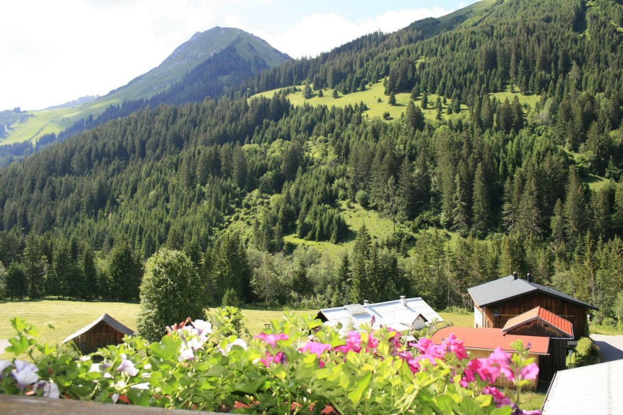 Apartamento Haus Alpina Häselgehr Exterior foto